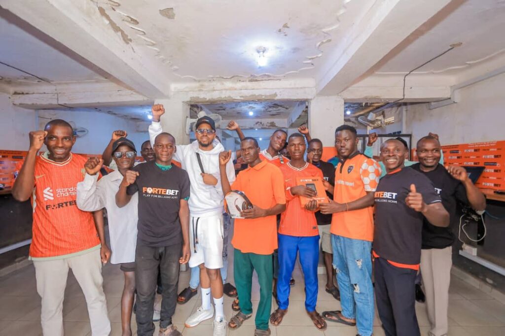 FORTEBET SHOWERS IGANGA, LUUKA, KALIRO WITH MEGA GIFTS.